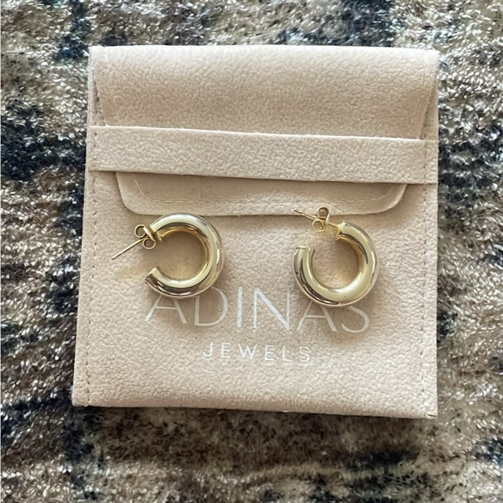 Adina Eden Gold Minimalist Earrings